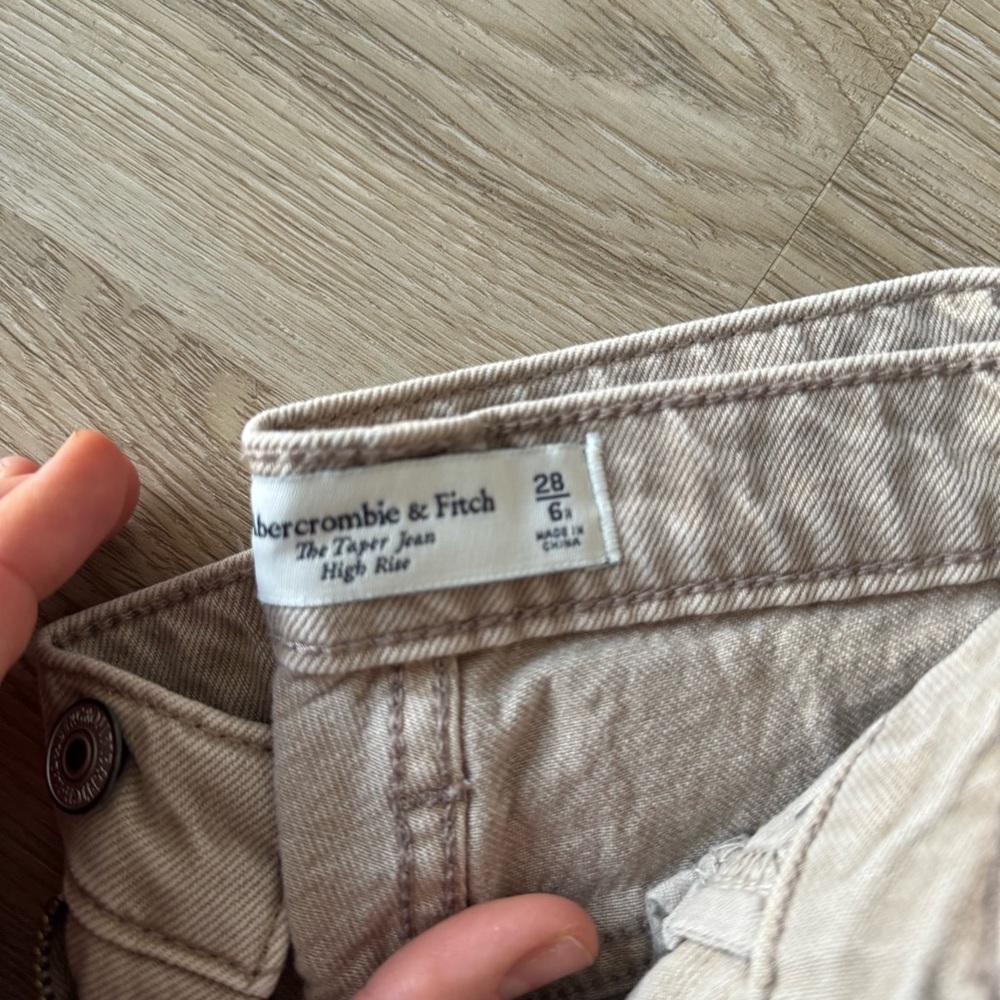 AF The Taper Jean High Rise (regular fit) - Picture 4 of 7
